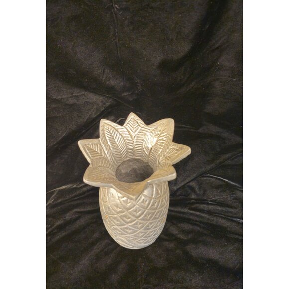 Silver Pineapple-Shaped Decorative Vase 9" Textured Finish Unique Design - Picture 4 of 8